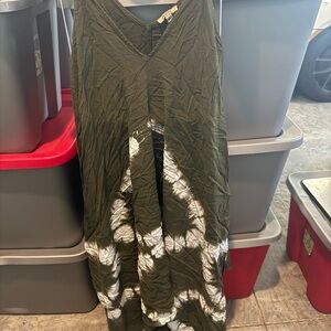 Green and White Tie-Dye Dressp76